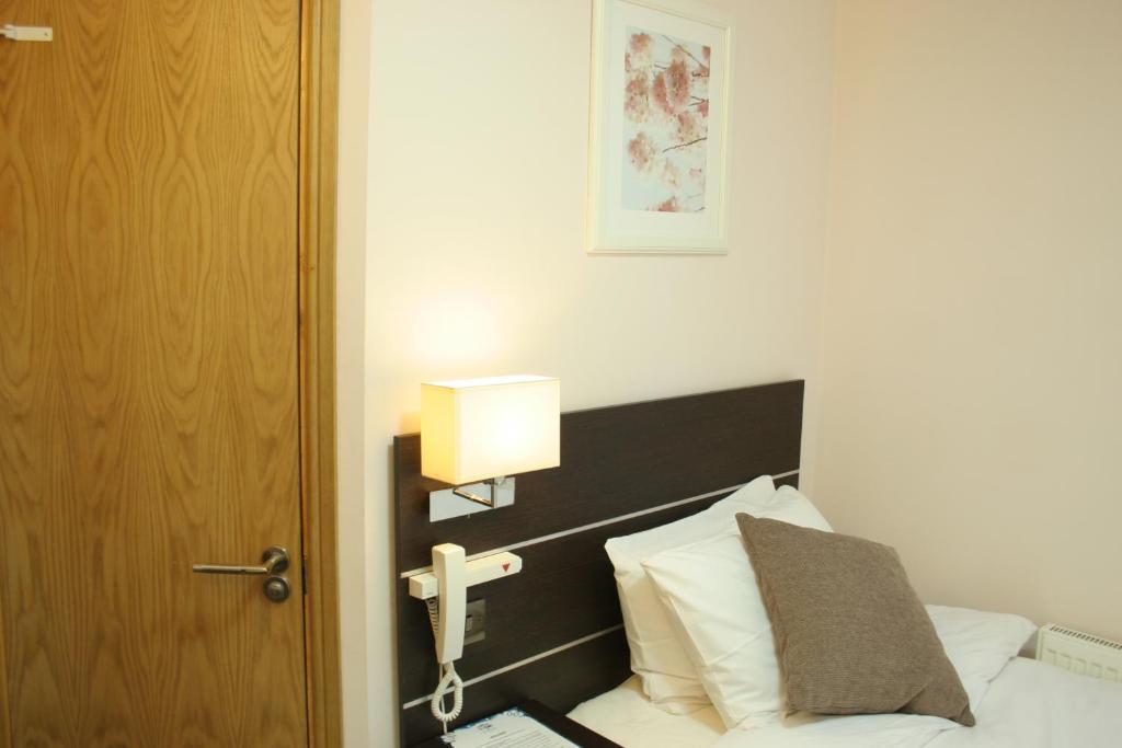 Baytree Hotel Londres Quarto foto